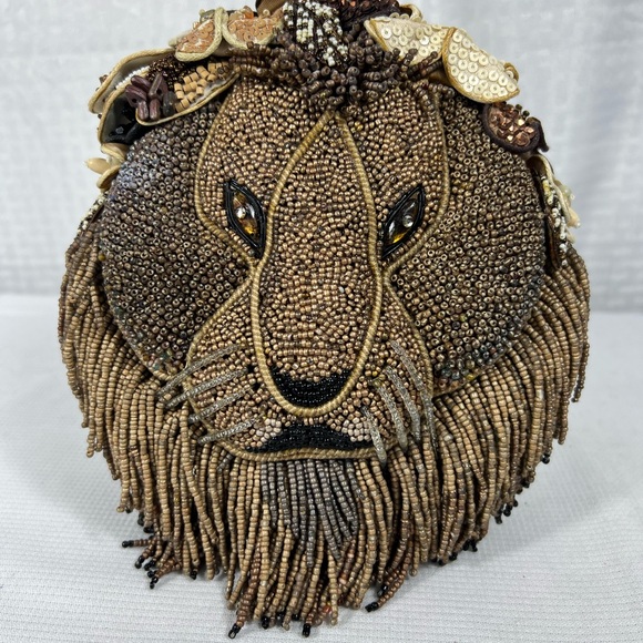 Mary Frances Beaded Lion Face Novelty Clutch Crossbody Purse - Picture 2 of 8